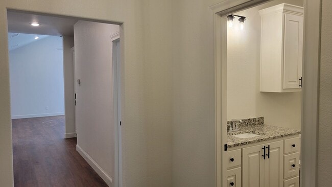 Building Photo - 7208 22nd Pl