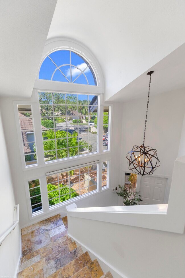 Building Photo - 2624 Muirfield Ct