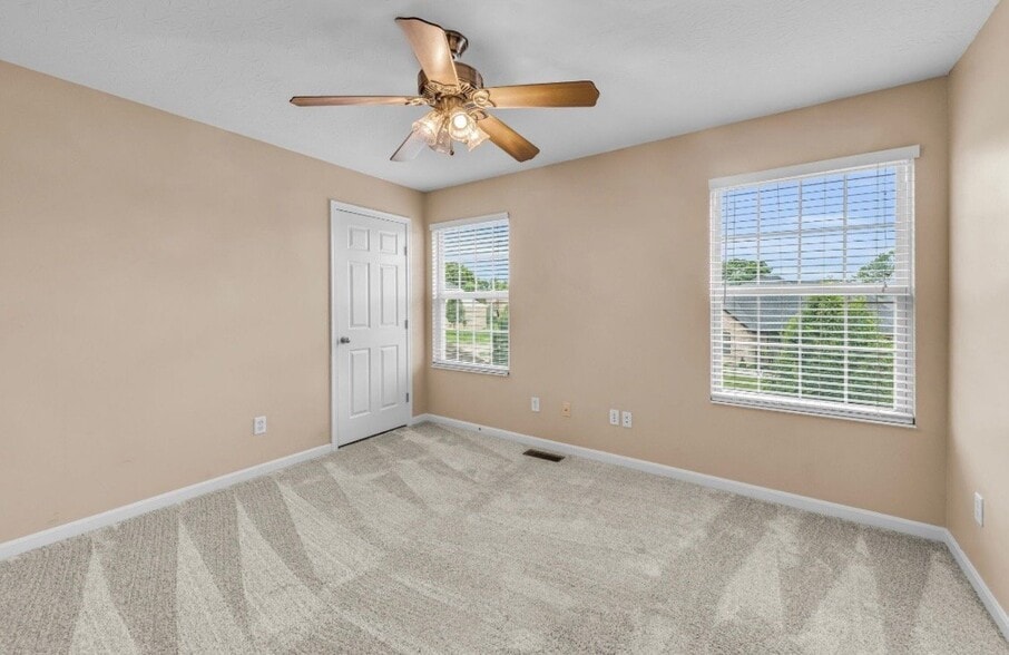 Building Photo - 3077 Cypress Hill Dr