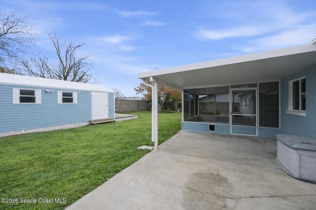 Building Photo - 1715 N Merrimac Dr