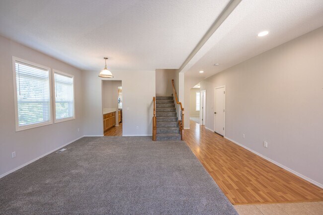 Building Photo - Home for rent in fast growing Ridgefield, WA - 4 bedr + Bonus Room