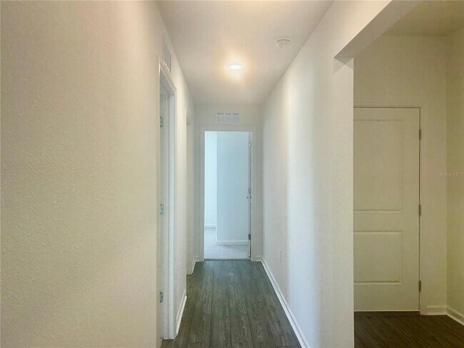 Building Photo - 1158 NW 47th Ct