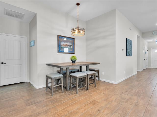 Building Photo - 10149 Lone Eagle Dr