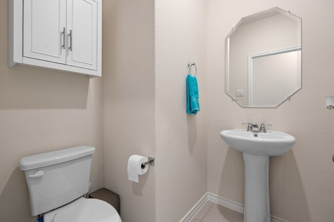 Building Photo - Beautiful 4 Bedroom Home in Spiritas Ranch Near Lake Lewisville