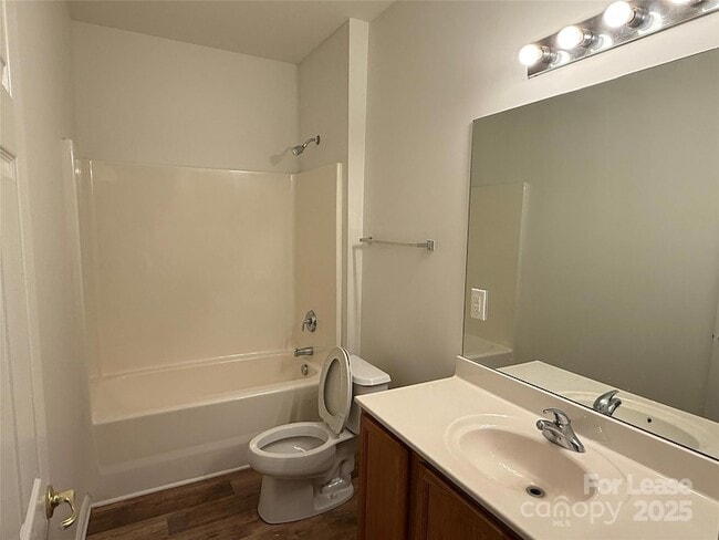 Building Photo - 7041 Somerset Springs Dr