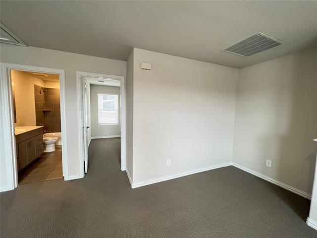 Building Photo - 3208 Sedge Grass Dr