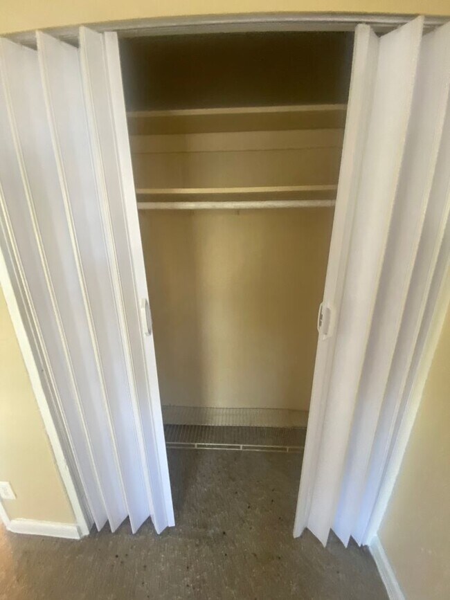 Building Photo - 2723-2723 Georgia Ave