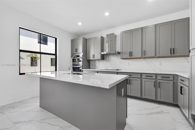 Building Photo - 15441 SW 20 Ln