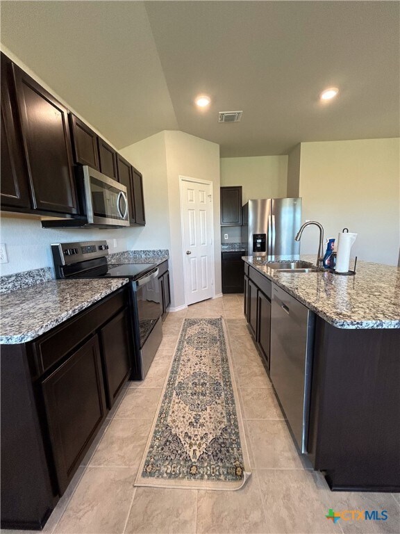 Building Photo - 1011 Wax Myrtle Ct