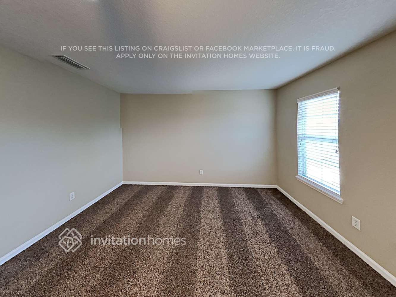 Building Photo - 921 Las Navas Pl