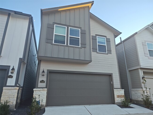 Building Photo - 17107 White Acer Wy