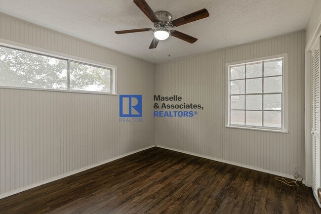 Building Photo - 3 Bed/2 Bath Home in the Heart of Pearl