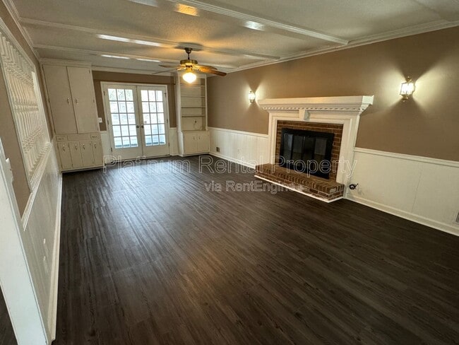 Building Photo - 2990 Summit Ridge