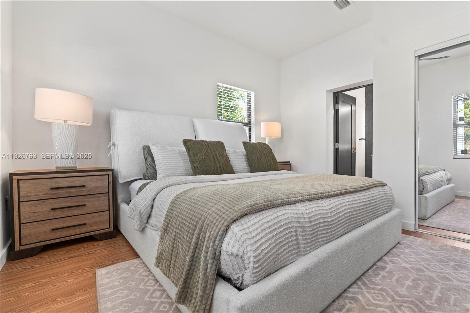 Building Photo - 601 SW 1st St