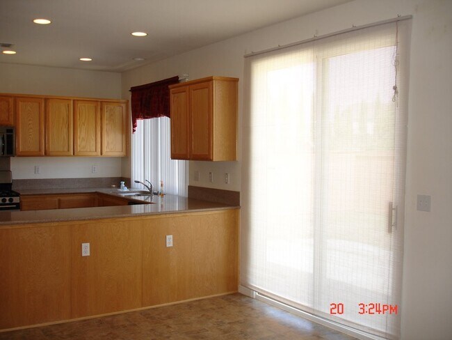 Building Photo - 2519 Withrow Ln