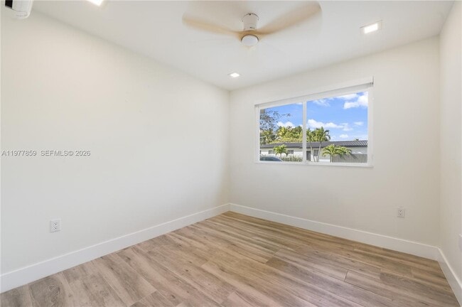 Building Photo - 7750 SW 16th St