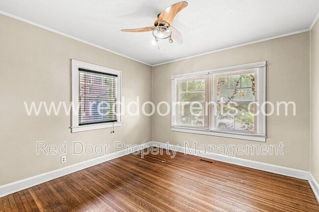 Building Photo - 5440 Carrollton Ave