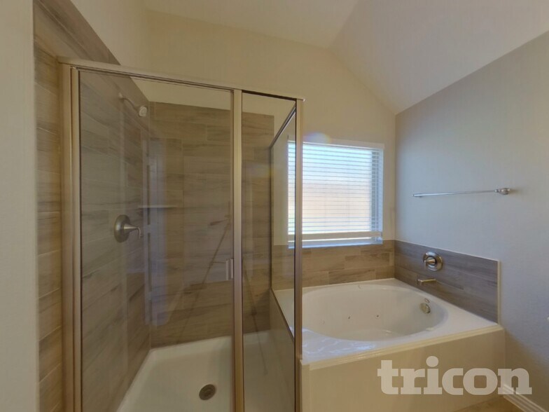 Building Photo - 14729 Rocky Face Ln