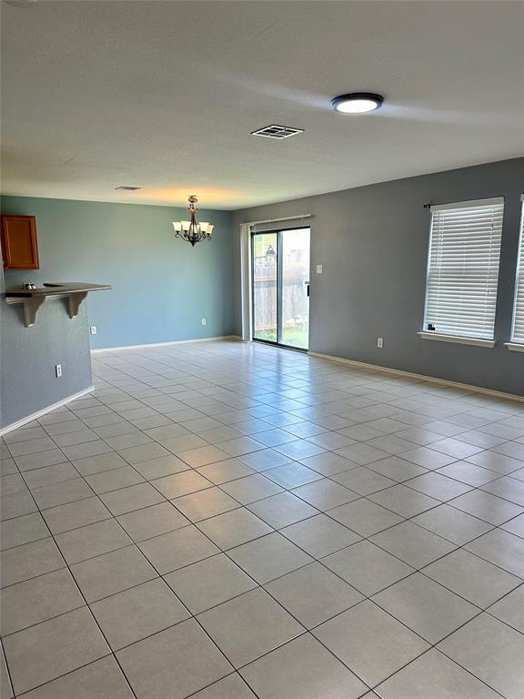 Building Photo - 5621 Thunder Gulch Dr