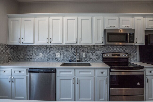 Building Photo - 4009 W. 17 ST