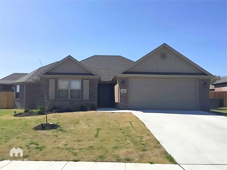 Primary Photo - 1451 Aniston Rd