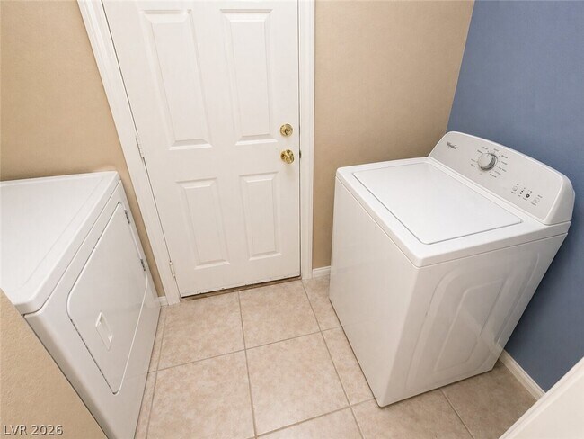 Building Photo - 871 Beartooth Falls Ct