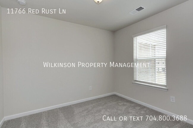 Building Photo - 11766 Red Rust Ln