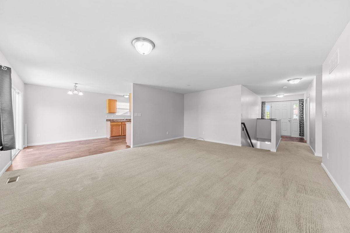 Building Photo - 492 Wabash Pl
