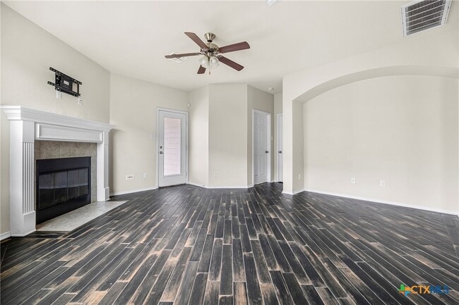 Building Photo - 1414 Fawn Lily Dr