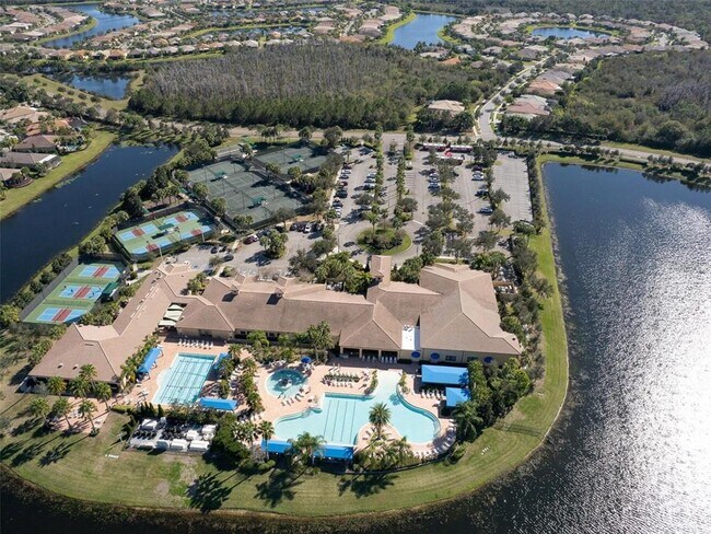 Building Photo - 16130 Amethyst Key Drive