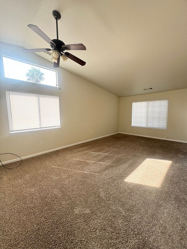 Building Photo - Nice Home in Quail Ridge Estates!!