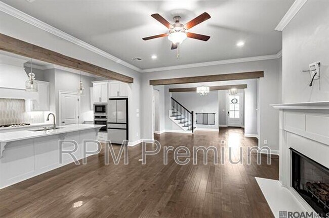 Building Photo - 3673 Spanish Trail