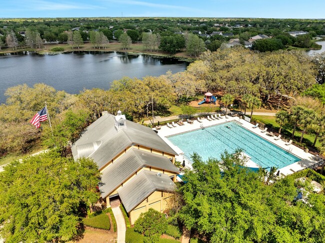 Building Photo - Lovely 4/3.5 Town Home in Summerport with ...