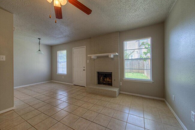 Building Photo - 2412 Burleson Ct