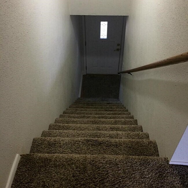 Building Photo - 11002 Hammerly Blvd