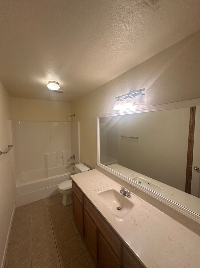 Building Photo - 3204 Baldwin Loop