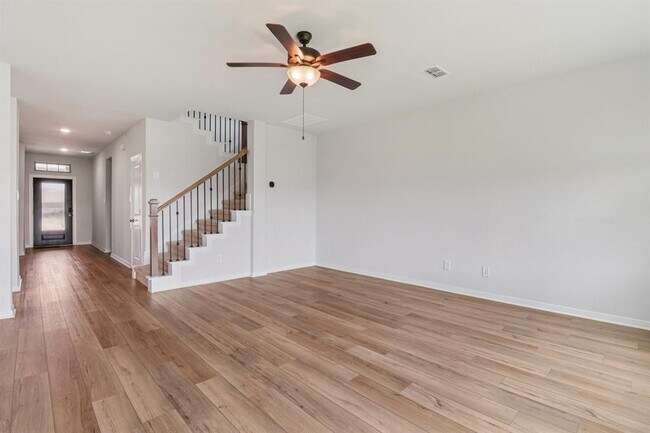 Building Photo - 18203 Lilac Woods Trl