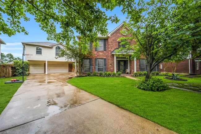 Building Photo - 16302 Crossfield Dr