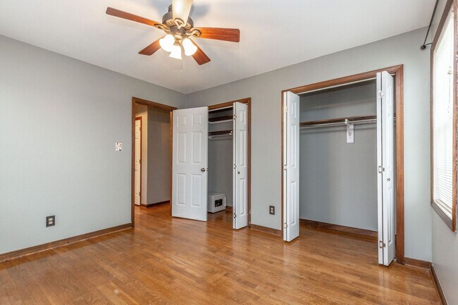 Building Photo - Serene Living in Chesterfield