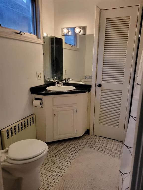 Building Photo - 12 Adelphi Ave