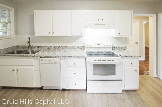 Building Photo - 1237 Campbellton Pl SW