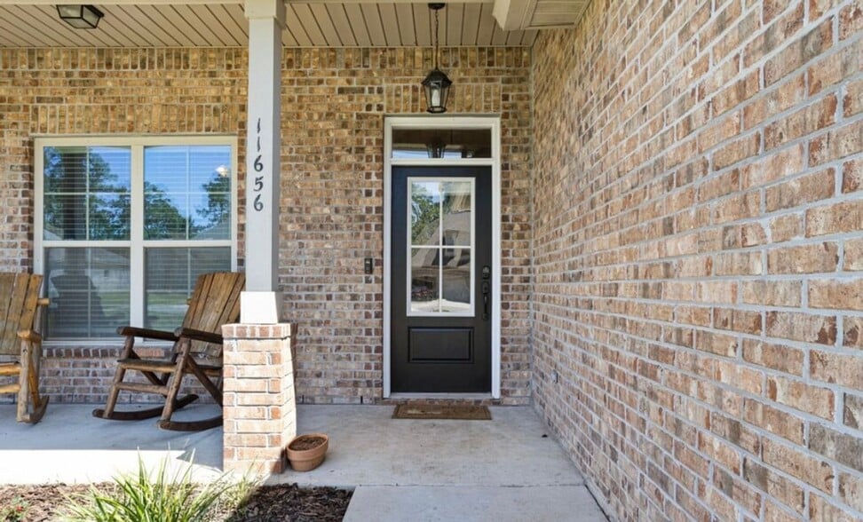 Building Photo - 11656 Brookstone Dr