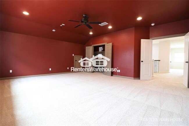 Building Photo - 2902 Iris Gable Ct
