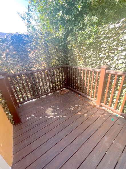 Building Photo - 223 S Gale Dr