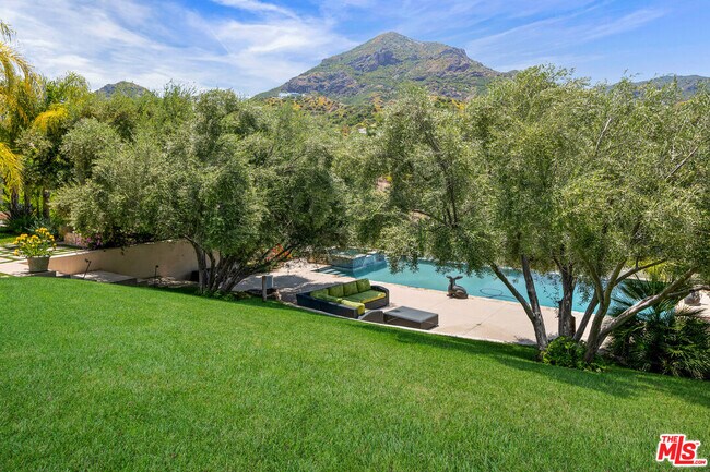 Building Photo - 31823 Lobo Canyon Rd