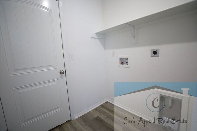 Building Photo - Move in special $800!! Recently construction in Jonesboro - beautiful 3 bed / 2 bath home - Brook...