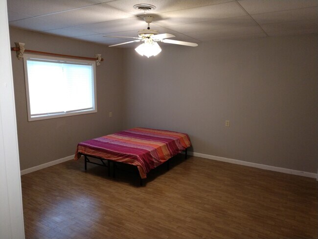 Bed Room 1 - 1101 Odes Wilson Rd