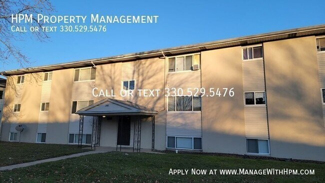 Building Photo - 841 SilverMeadow 102-