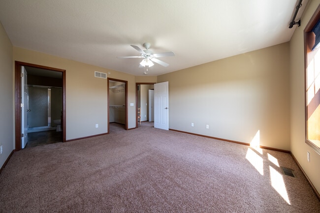 Building Photo - 1988 Commonwealth Blvd