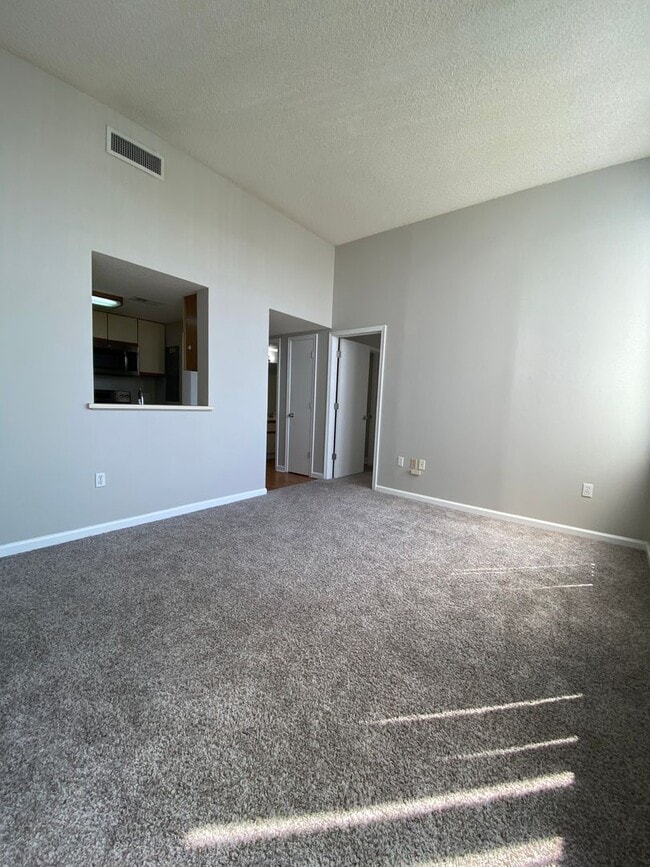Building Photo - 1100 Wheat St
